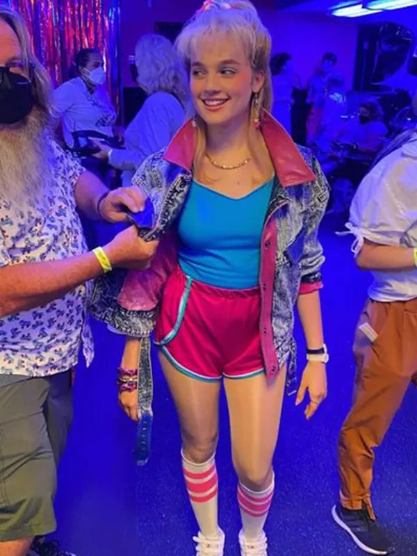 Stranger Things S04 Angela Denim