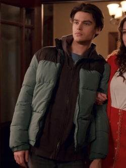 Ginny & Georgia Felix Mallard Puffer Jacket
