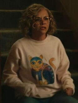 Yel­low­jack­ets S03 Misty White Cat Sweatshirt