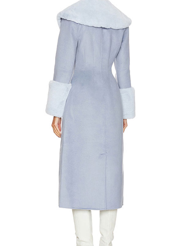 TV-Show Access Hollywood 2025 Emily Orozco Light Blue Fur Collar & Sleeves Coat