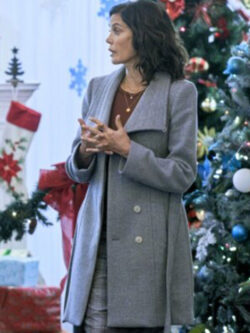 Teri Hatcher A Kiss Before Christmas Joyce Grey Trench Coat
