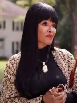 Wendy Raquel Robinson A Christmas Surprise Coat