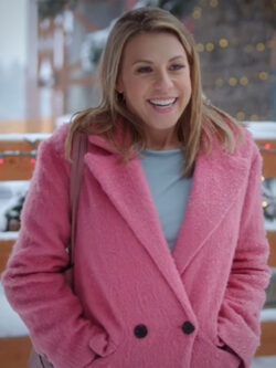 Erika McNicoll A Cozy Christmas Inn Jodie Sweetin Pink Teddy Coat New