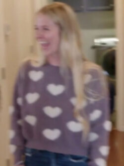 New 90 Day Fiance S11 Megan Purple Heart Sweater